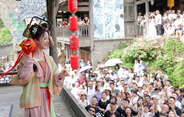 以更优服务繁荣文旅市场PG麻将胡了2模拟器(图11)